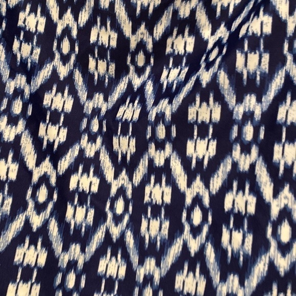 Old Navy blue and white one pieces swimwear. Size XXL - Picture 4 of 11